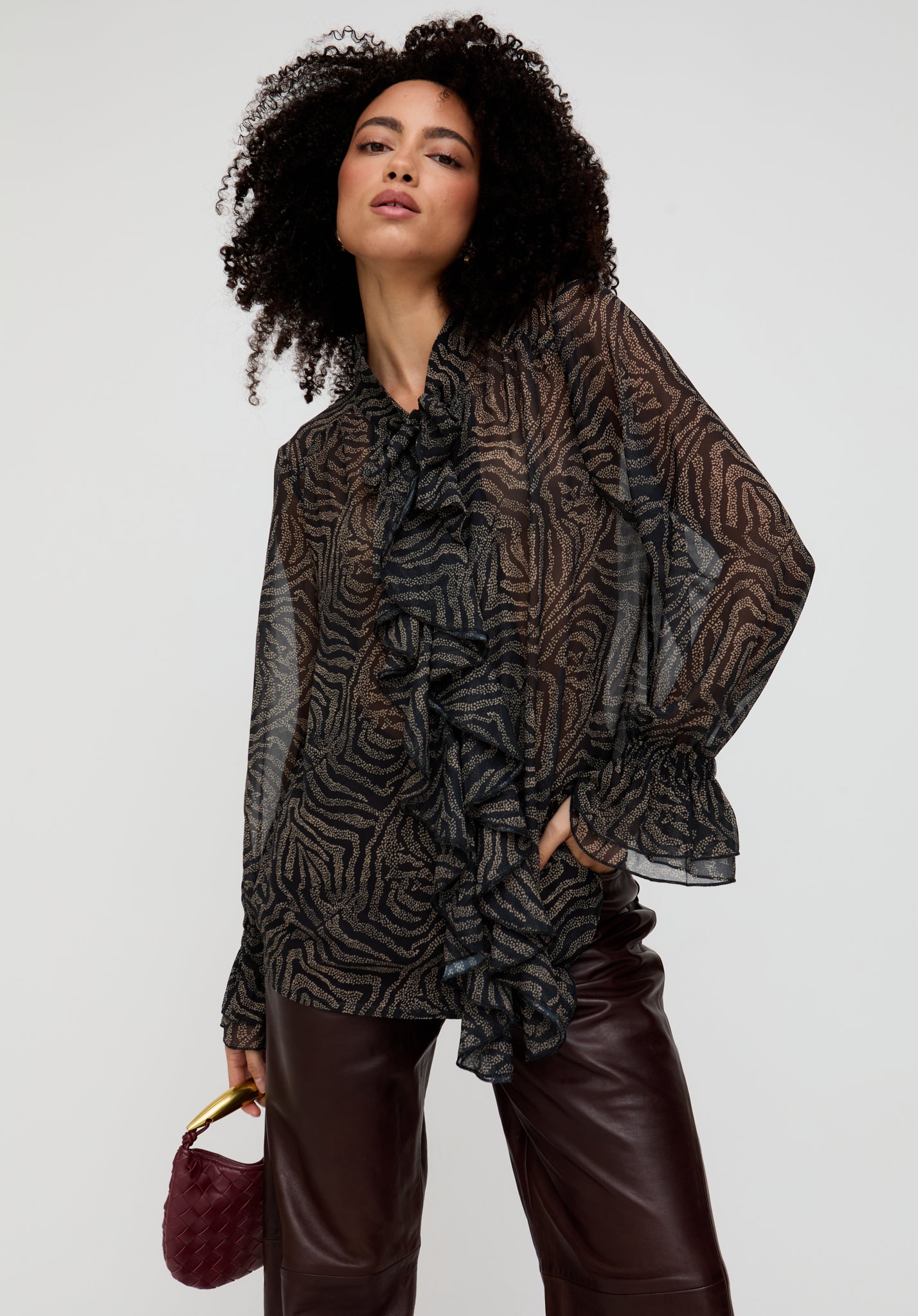 Zendaya Ruffle Detail Zebra Print Shirt In Black