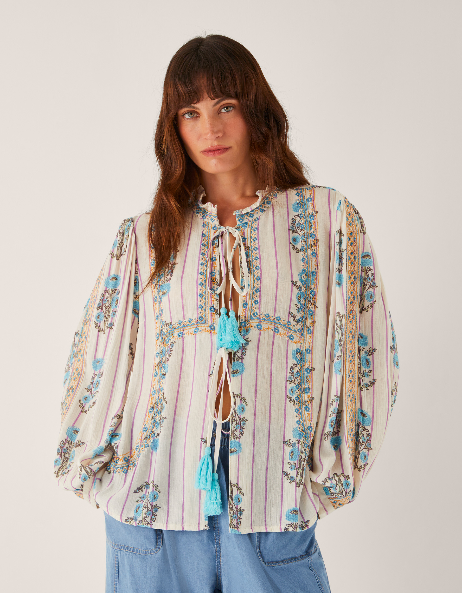 Elora Floral Stripe Tie Blouse Ivory Elora Floral Stripe Tie Blouse Ivory