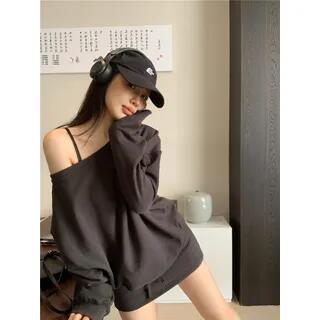 Crew Neck Drop Shoulder Plain Sweatshirt High Waist Plain Mini Skirt Flared Sweatpants Sweatshirt – Dark Grey Crew Neck Drop Shoulder Plain Sweatshirt High Waist Plain Mini Skirt Flared Sweatpants Sweatshirt – Dark Grey