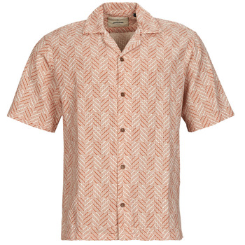 Jack & Jones JPRBLUVINCENT PRINT RESORT SS SHIRT SN men’s T shirt in Orange Jack & Jones JPRBLUVINCENT PRINT RESORT SS SHIRT SN men’s T shirt in Orange