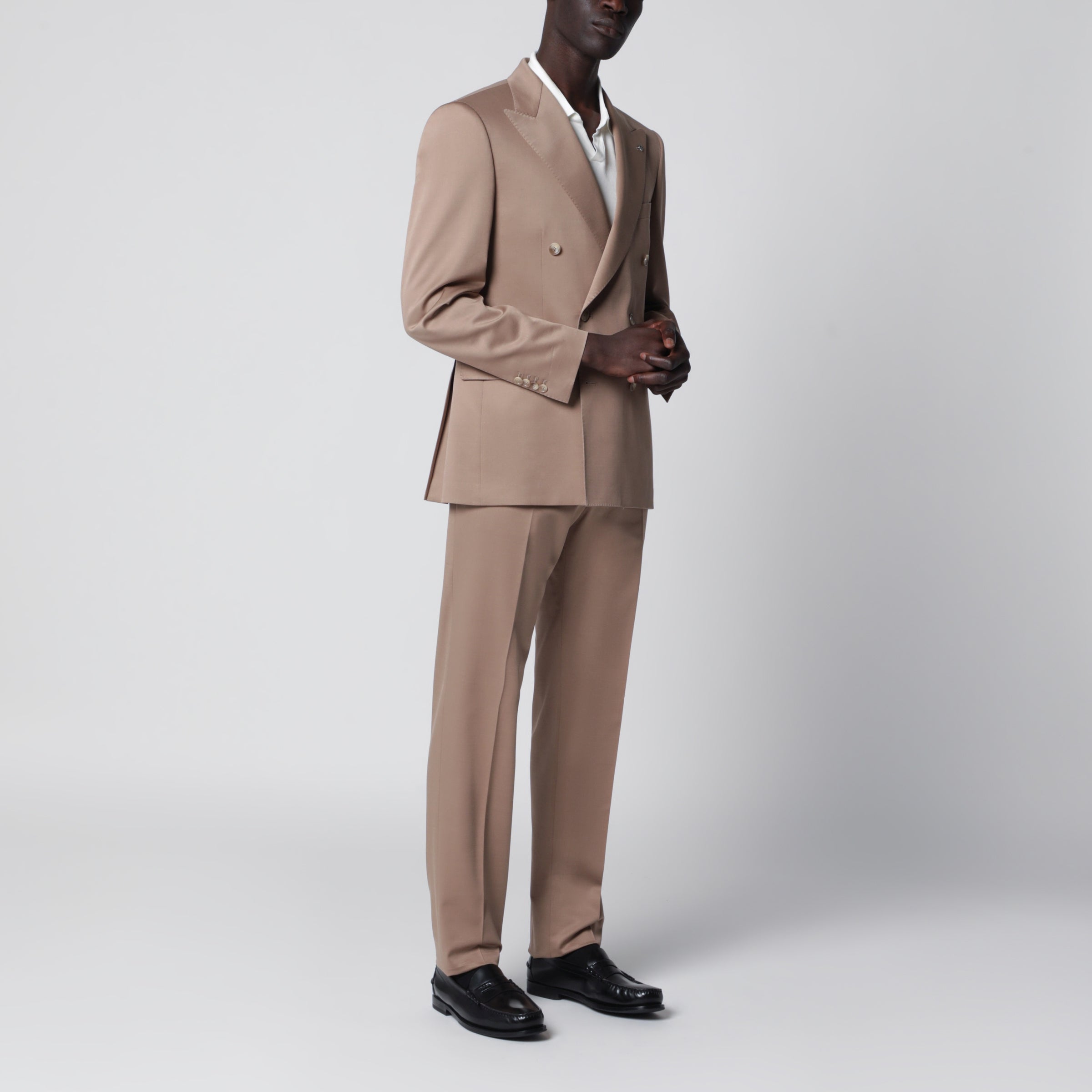 Beige double-breasted wool-blend suit Beige double-breasted wool-blend suit