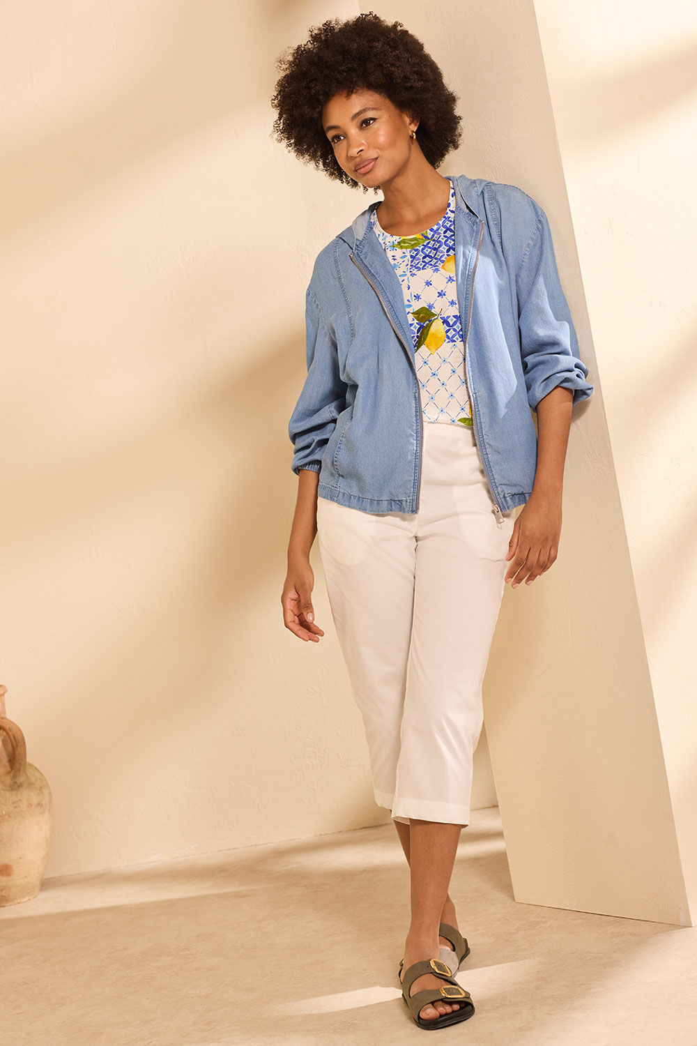 Bonmarche White Essential Cropped Trousers, Size: