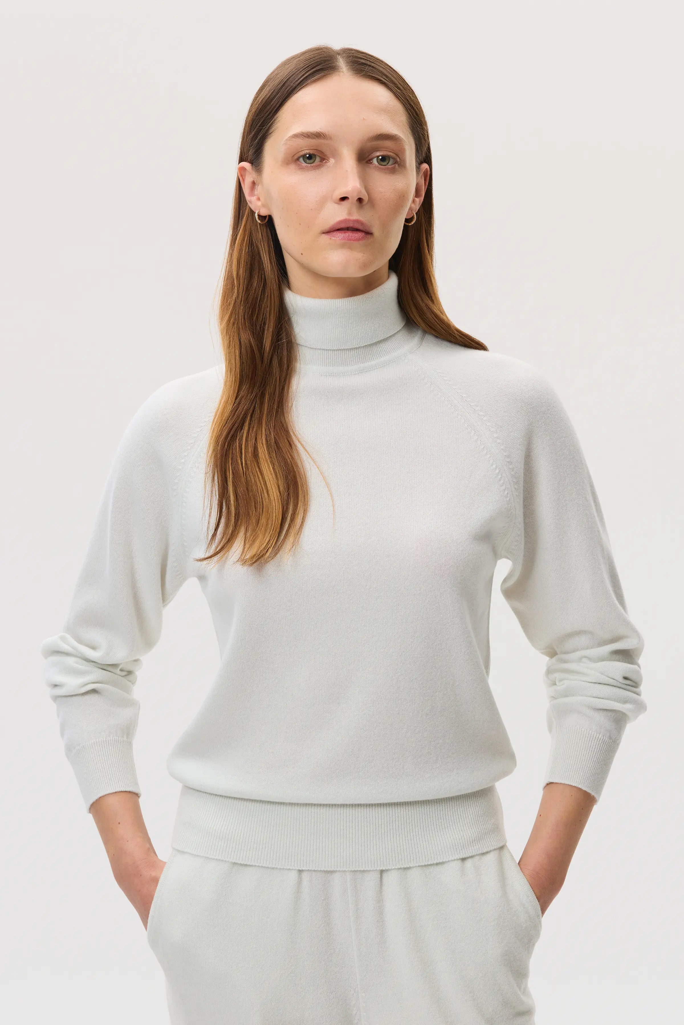 Cashmere White Roll Neck Jumper