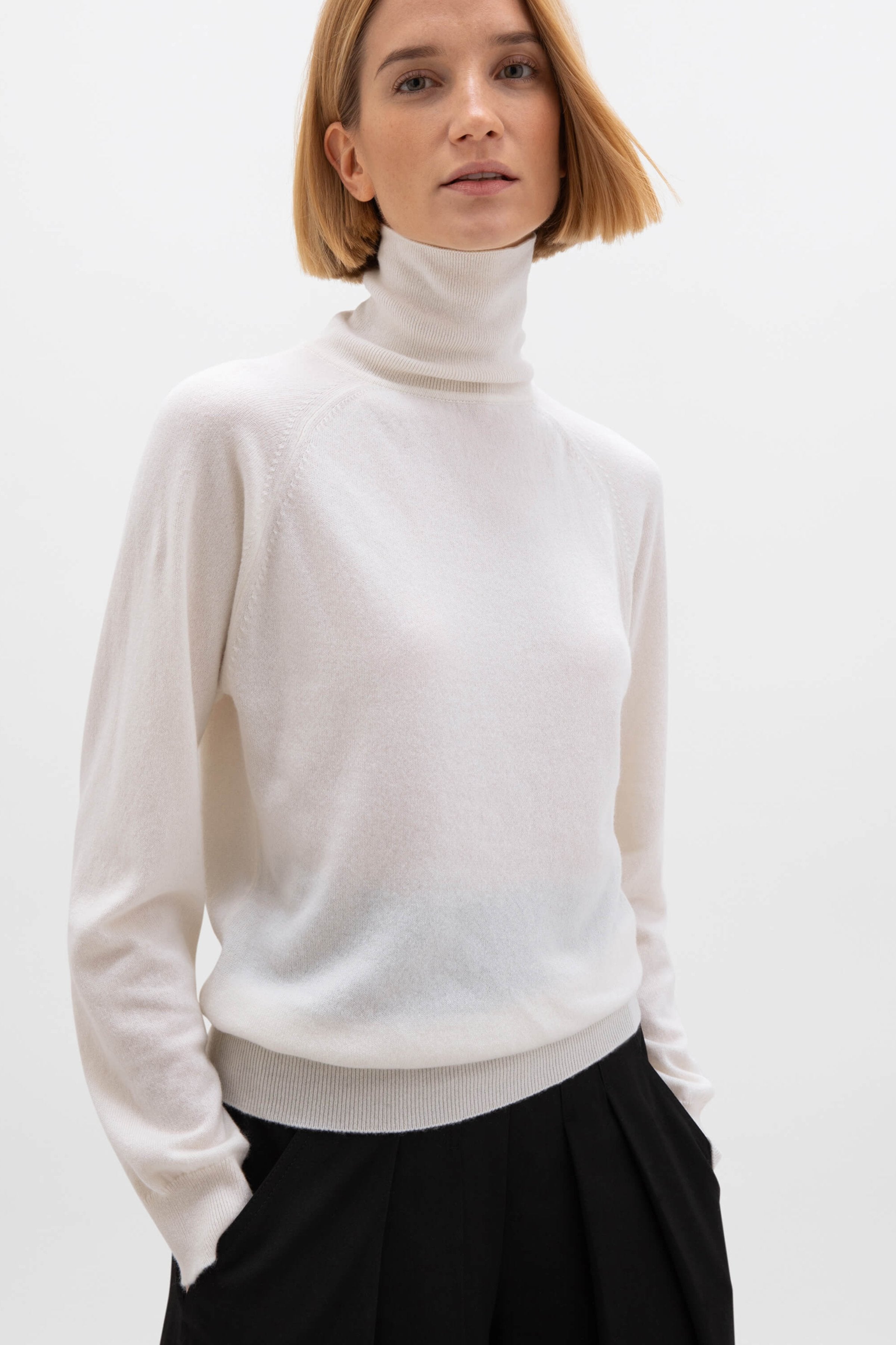 Classic Cashmere Roll Neck White Jumper