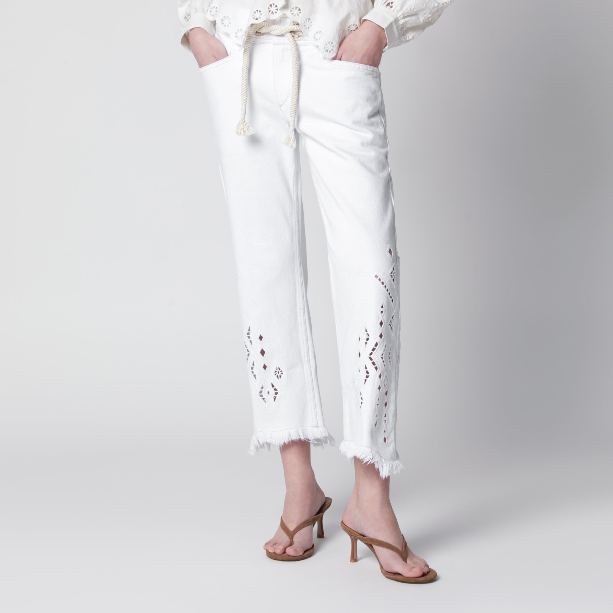 Alison kick flare cropped jeans in white cotton Alison kick flare cropped jeans in white cotton