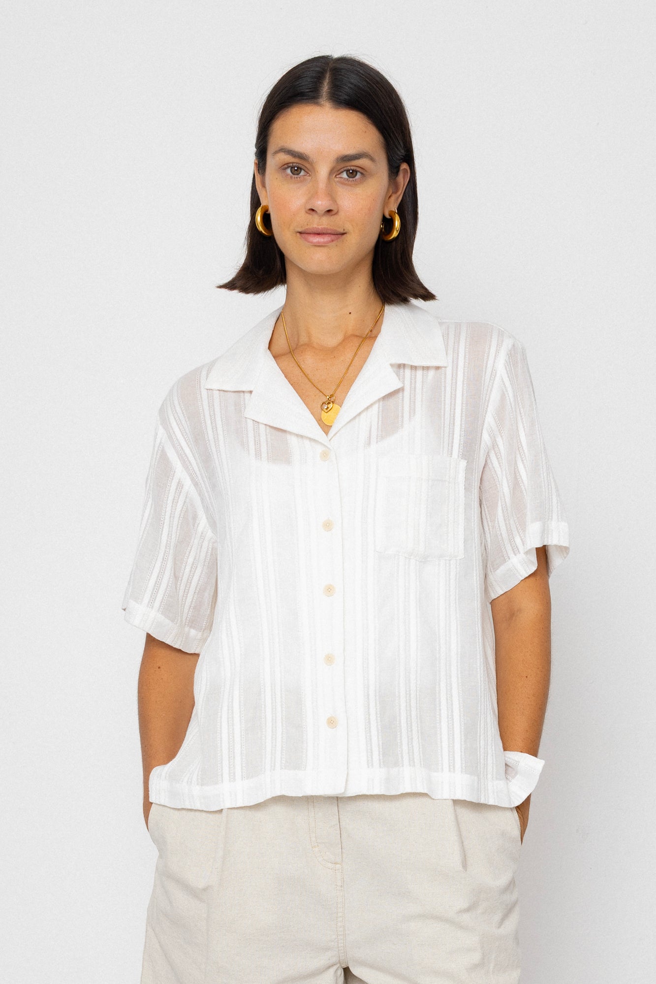 Short Sleeve Soft Collar Shirt – Off White Dobby Stripe Short Sleeve Soft Collar Shirt – Off White Dobby Stripe