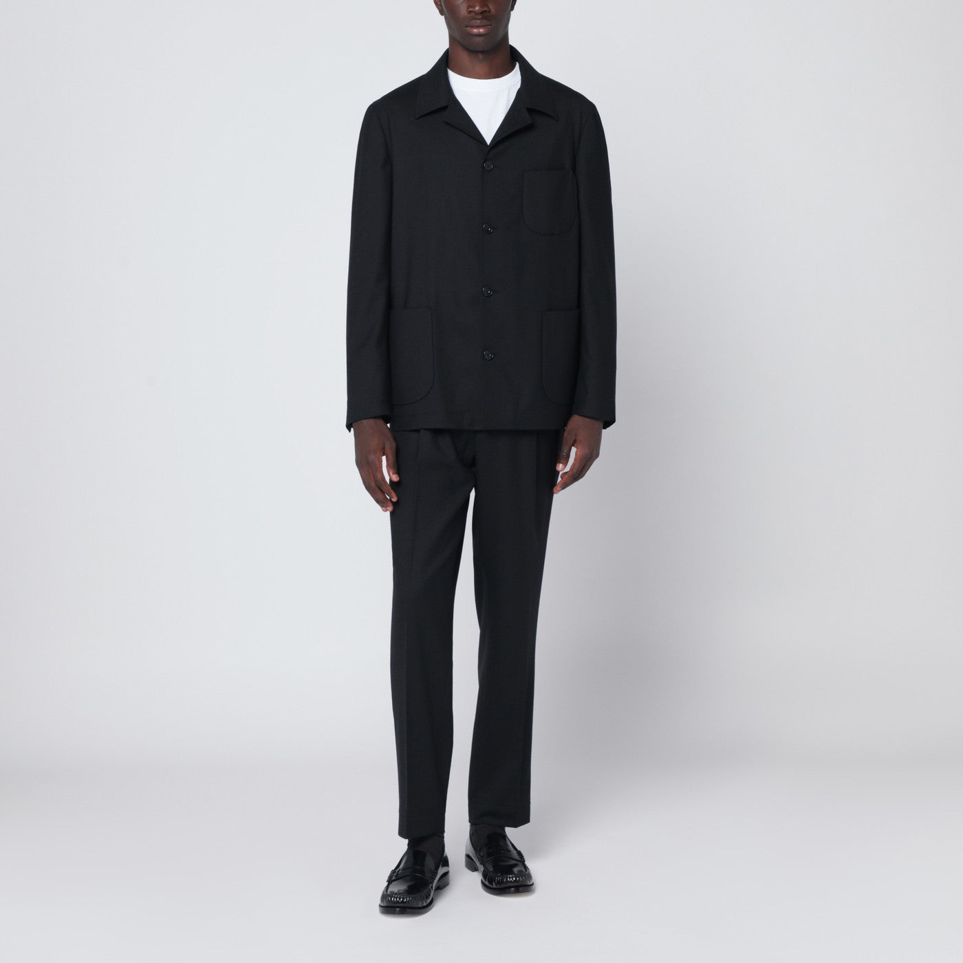 Black single-breasted suit in wool blend Black single-breasted suit in wool blend