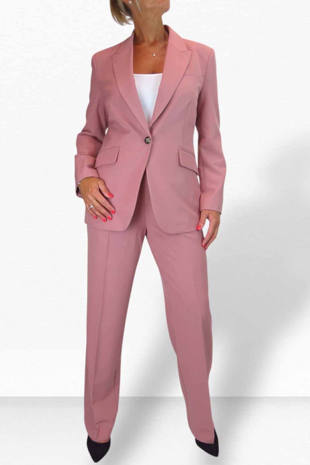 Paulo Due Piece Tailored Trouser Suit In Dusty Pink
