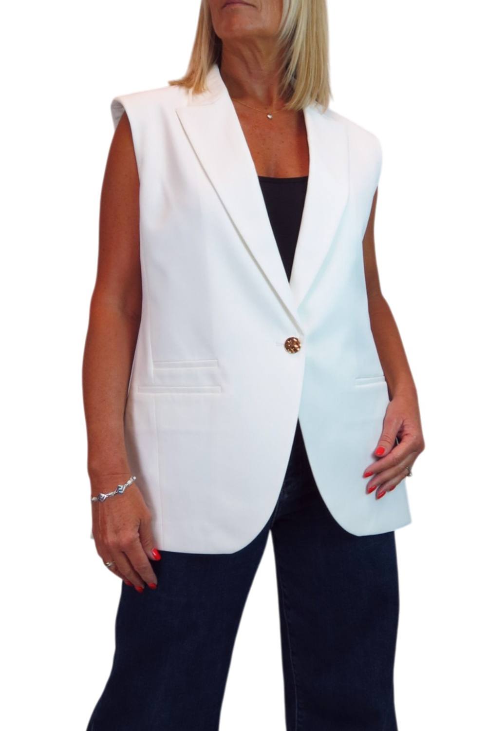 Paulo Due Sleeveless Tailored Blazer Waistcoat In Cream
