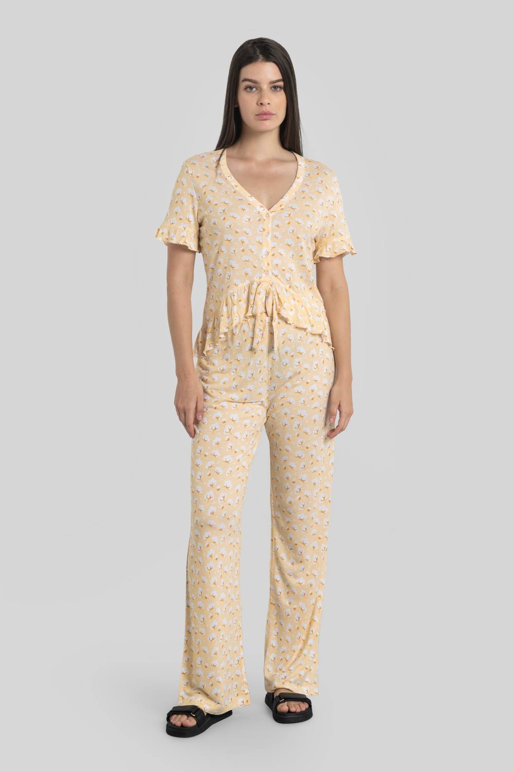 Enorsia Short Ruffle Sleeve Cotton Printed Pyjamas Set In Cream Enorsia Short Ruffle Sleeve Cotton Printed Pyjamas Set In Cream