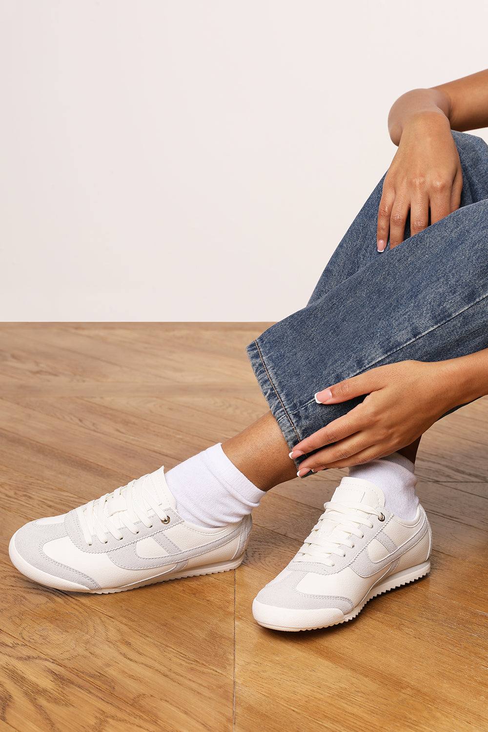 Where’s That From ‘caia’ Court Lace Up Trainer With Stripe Detail In Grey Where’s That From ‘caia’ Court Lace Up Trainer With Stripe Detail In Grey
