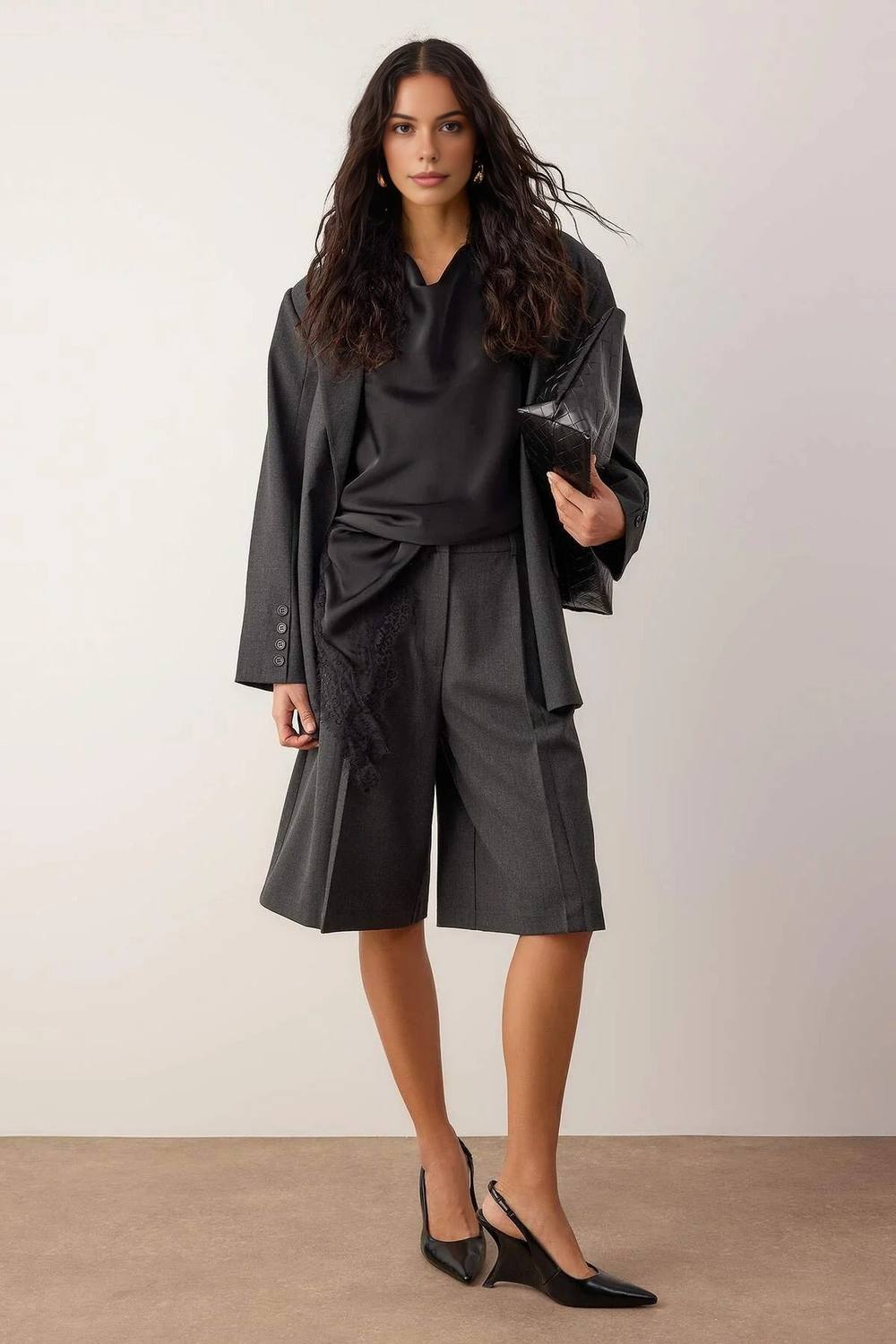 Wovcor High Waist Tailored Bermuda Shorts With Pleats In Dark Grey