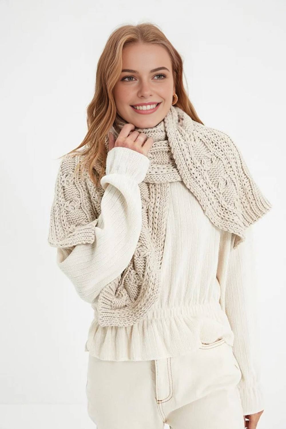Wovcor Chunky Cable Knit Winter Scarf In Beige