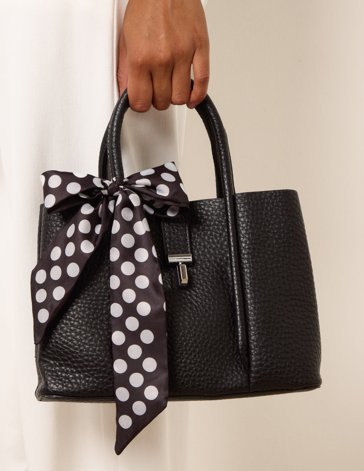 Scarf Top Handle Bag – ONE BLACK Scarf Top Handle Bag – ONE BLACK