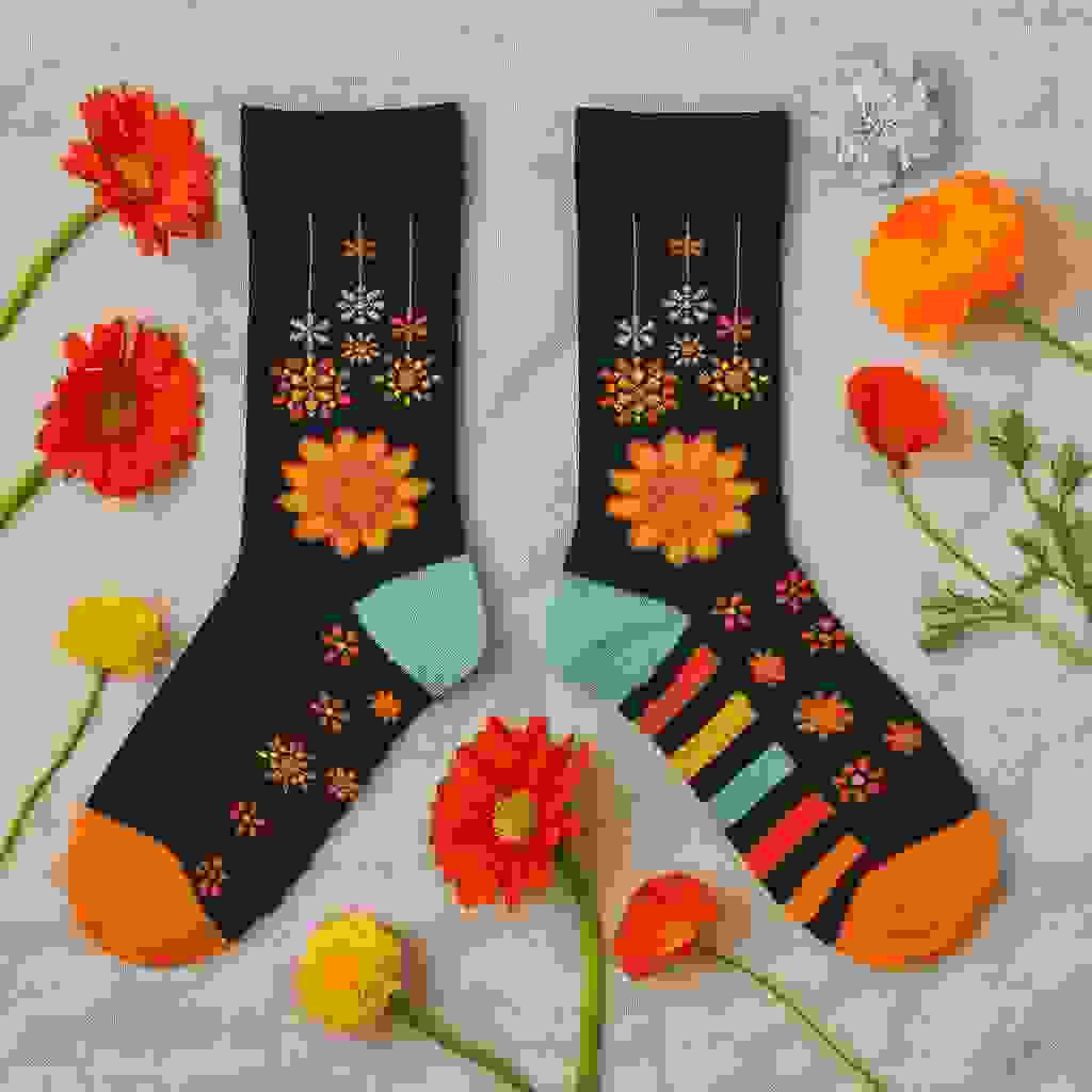 Socks Mandala Flowers Size ML Socks Mandala Flowers Size ML