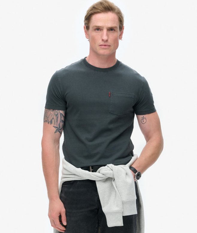 Superdry & Co Men’s Essential Washed Pocket Crew Neck Shirt, Black, Size: