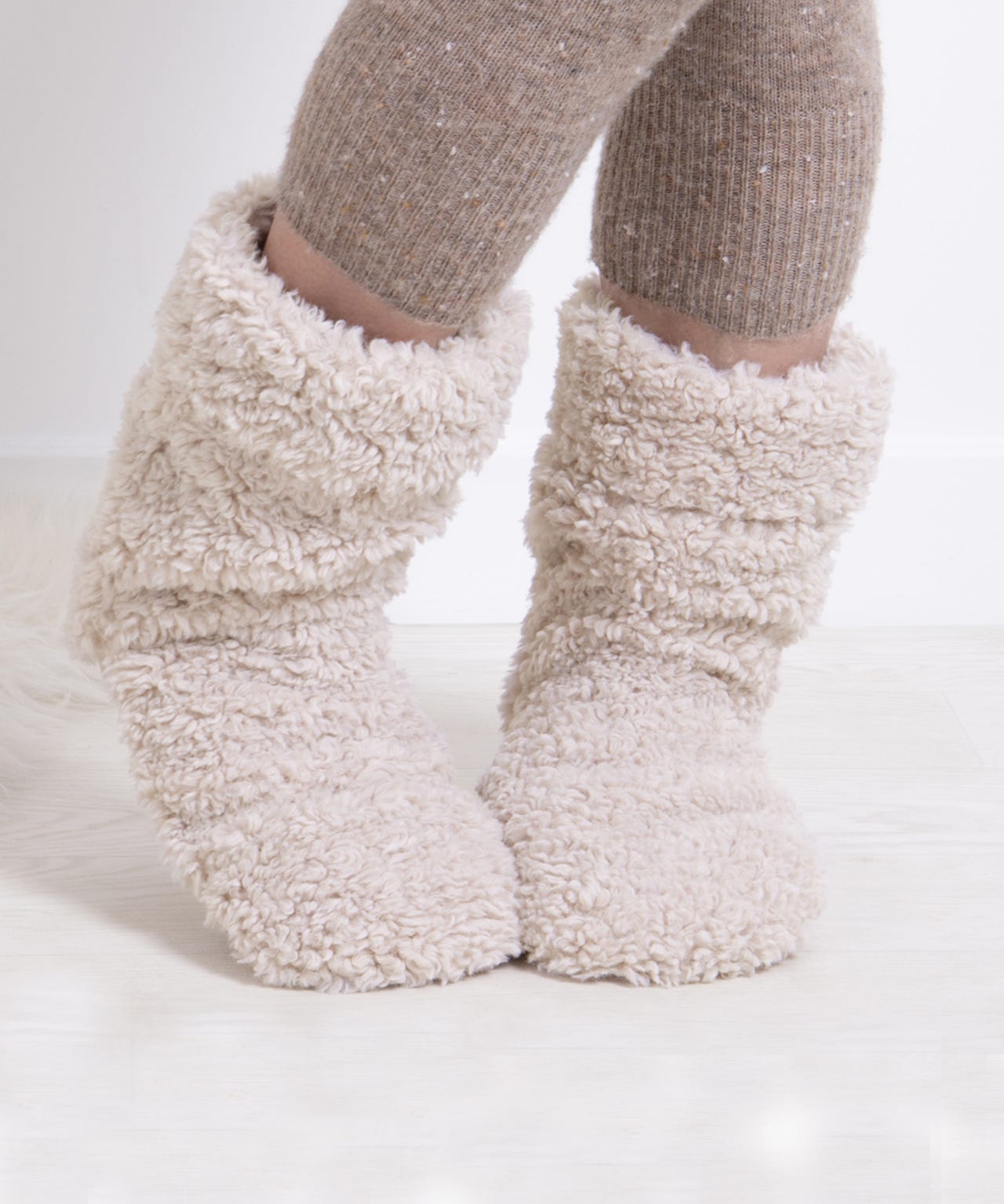 Damart Totes Toasties Ladies Faux Fur Bootie Slipper Socks Damart Totes Toasties Ladies Faux Fur Bootie Slipper Socks