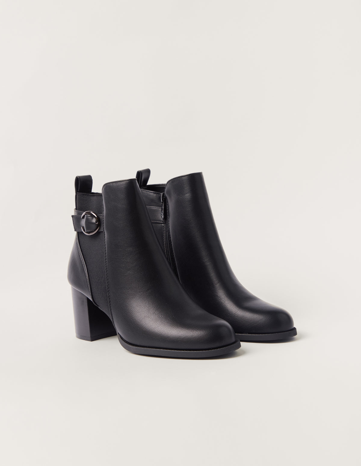 Elastic Side Detail Block Heeled Boots – BLACK Elastic Side Detail Block Heeled Boots – BLACK